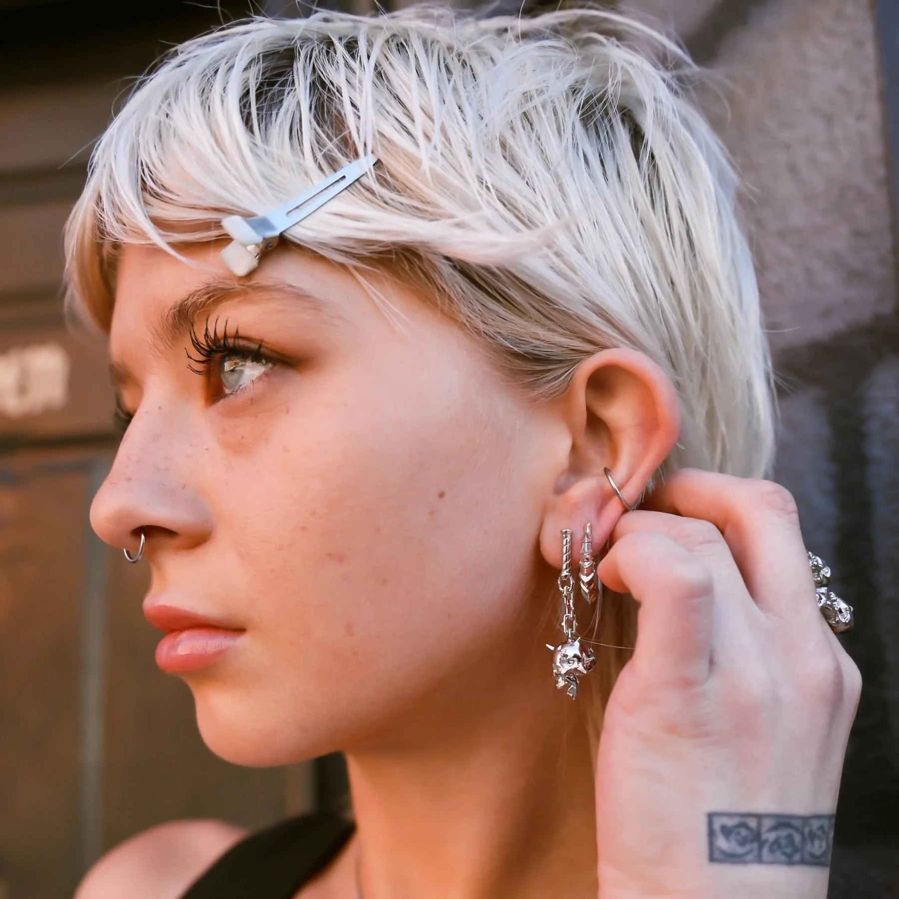 6TH CIRCLE OF HELL EARRING - Image 4