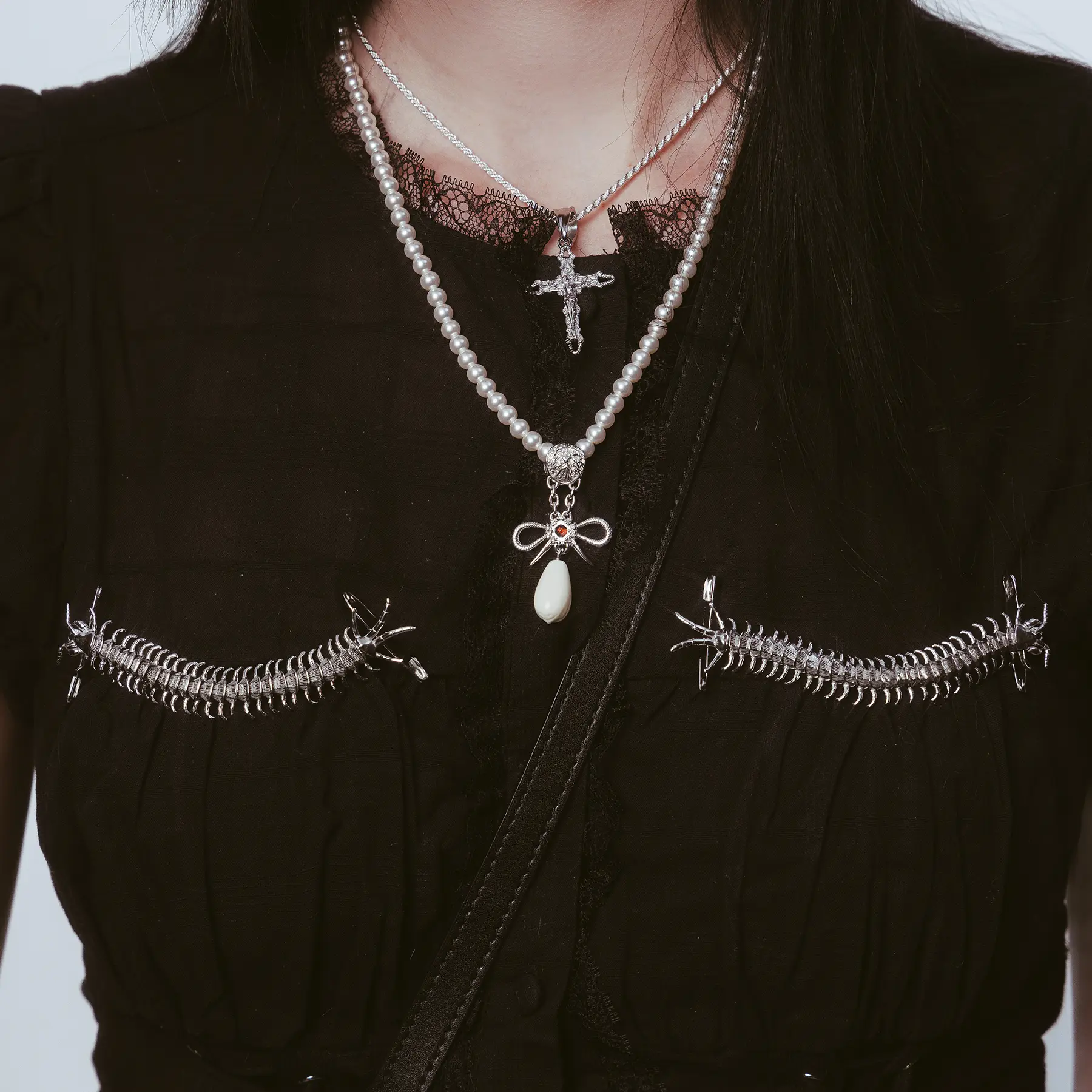CHAIN OF REPUTATION - Image 9