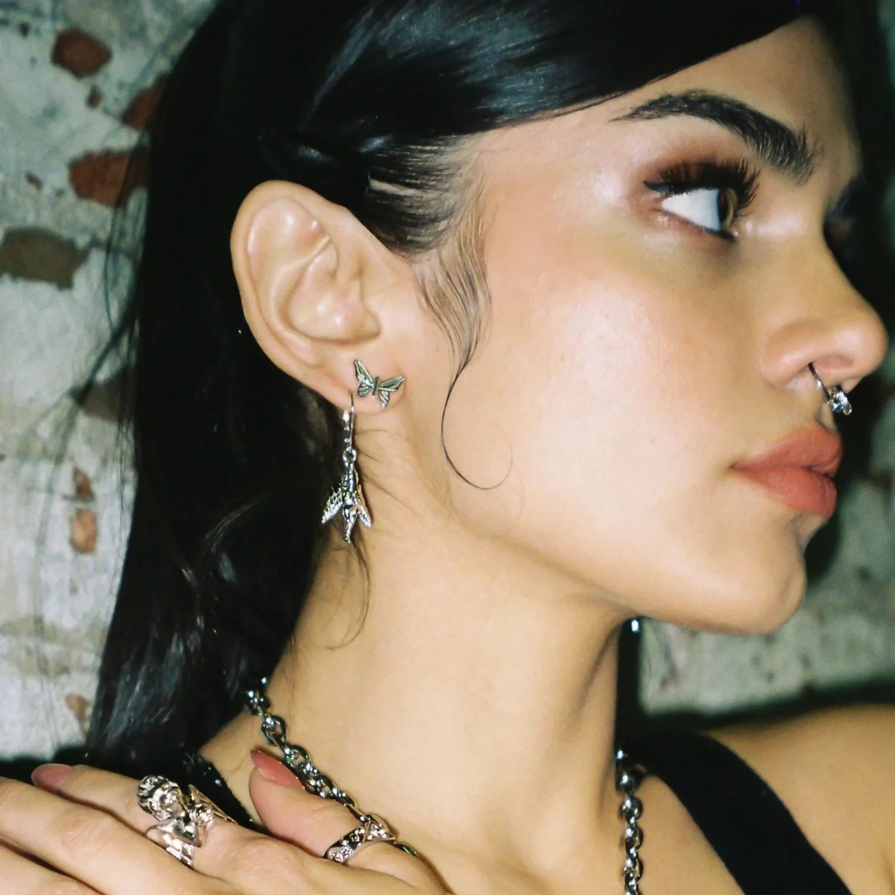 BUTTERFLY EARRING (STUD) - Image 4