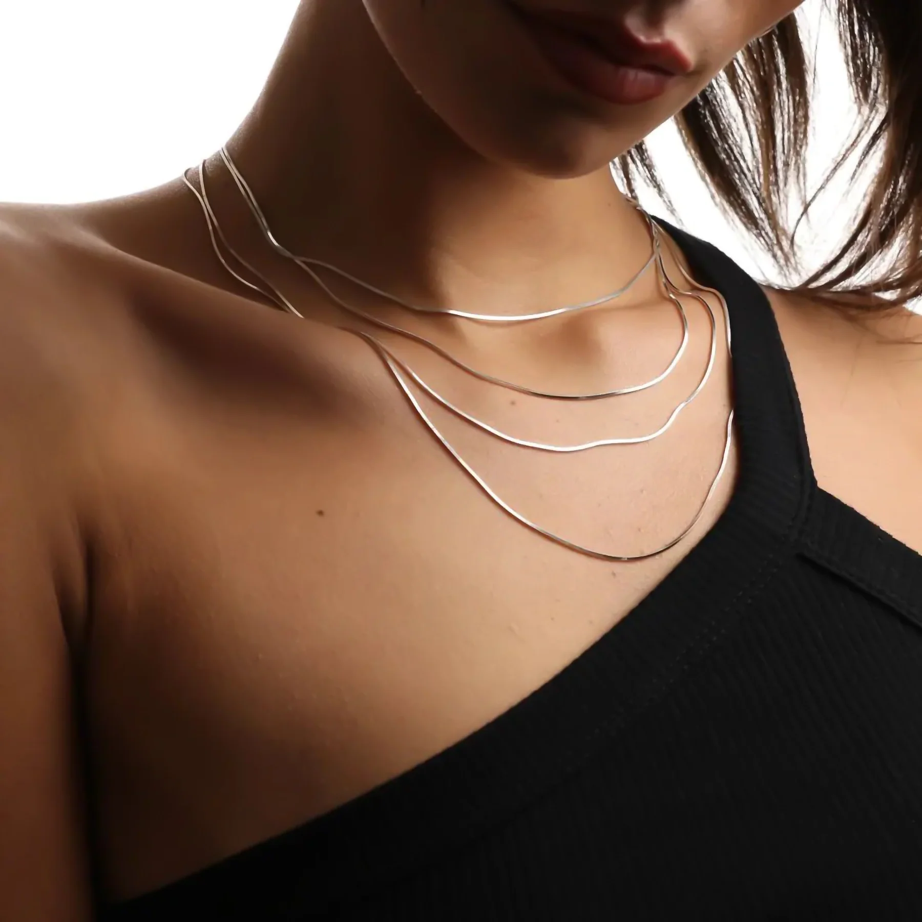 1.5MM STERLING SILVER SQUARE SNAKE CHAIN - Image 4